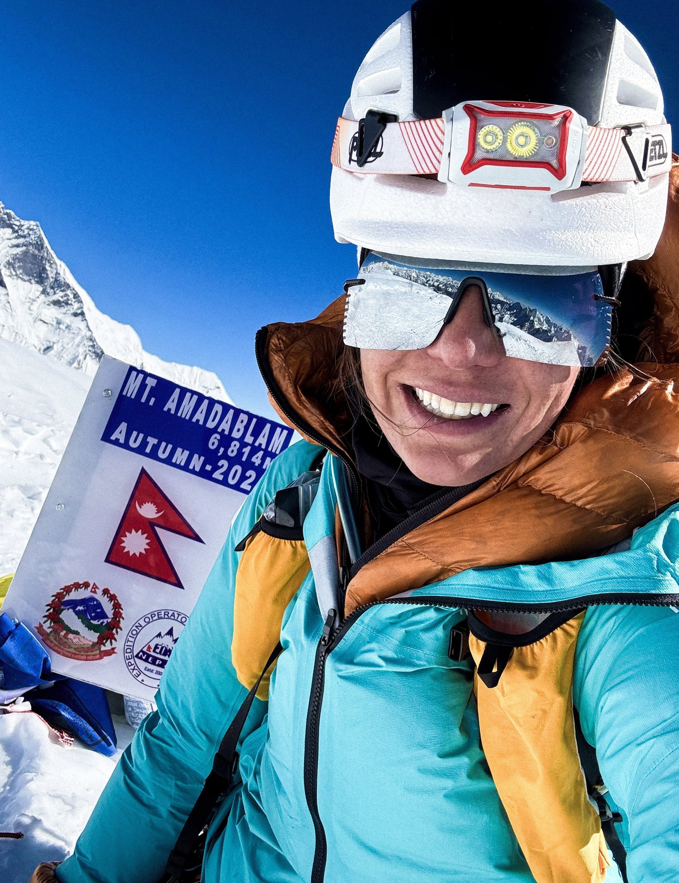 Mélanie Grünwald - Solo sur l'Ama Dablam