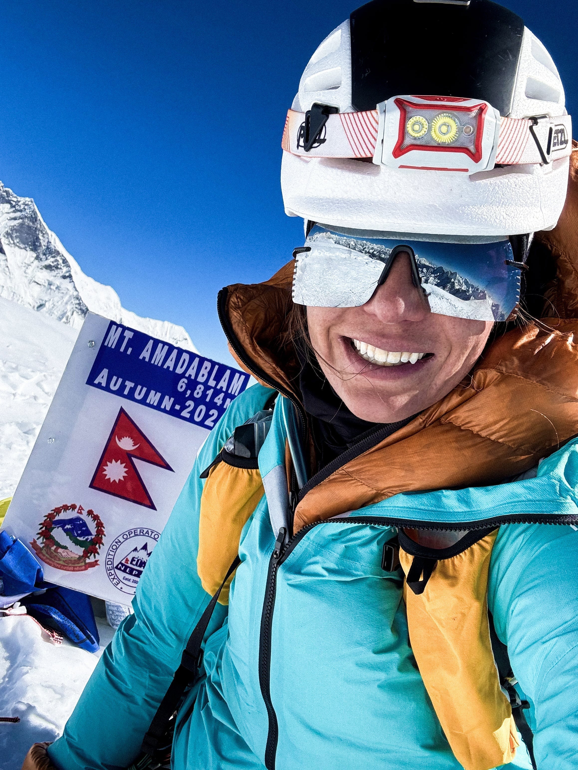 Mélanie Grünwald - Solo sur l'Ama Dablam