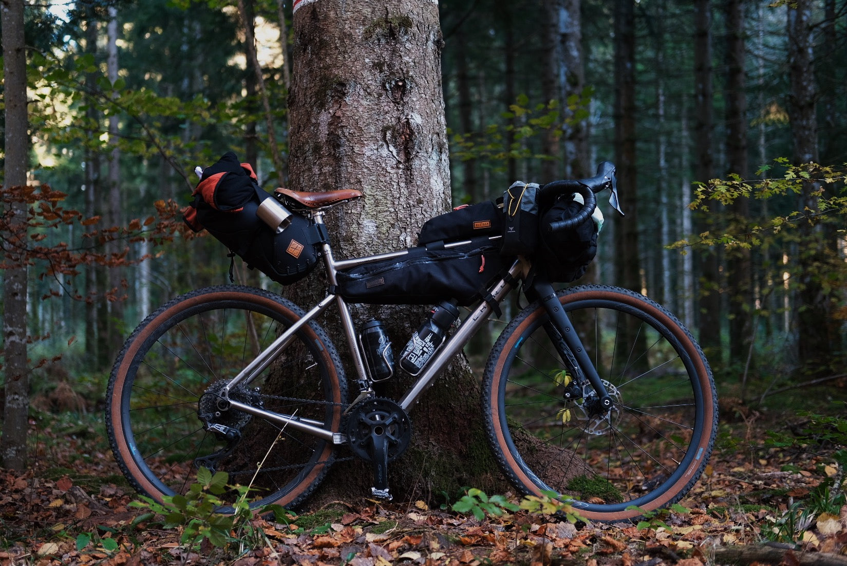 COOKNRUN gravel velo bike bivouac aventure ravito