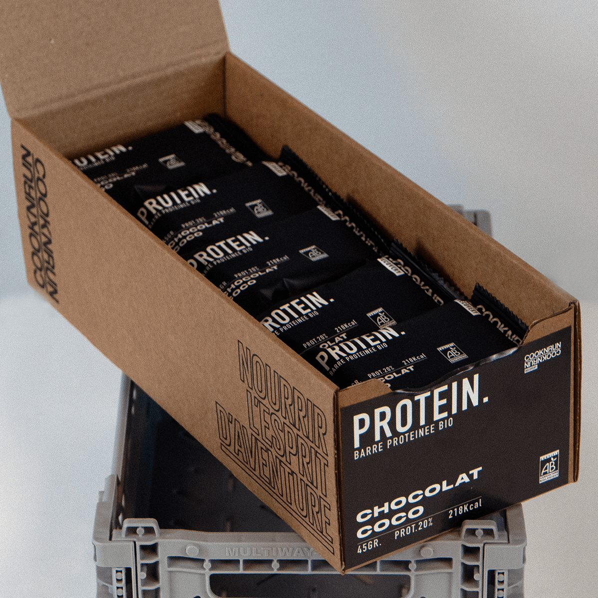 Barras de proteína de chocolate y coco