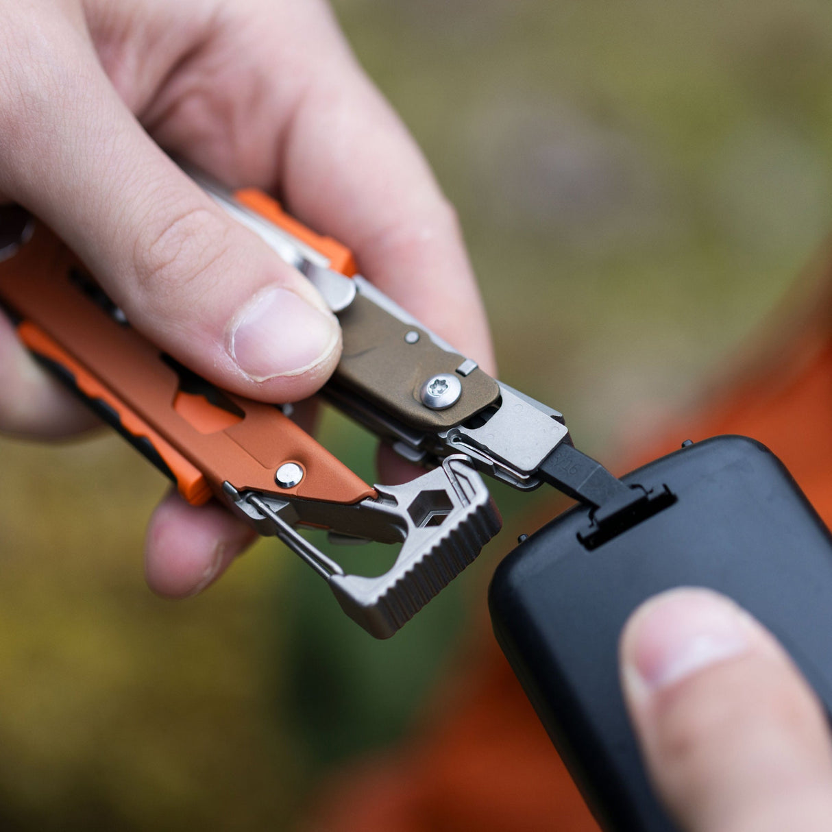 Leatherman Signal
